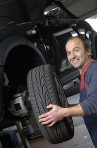 We will fit your tyres!